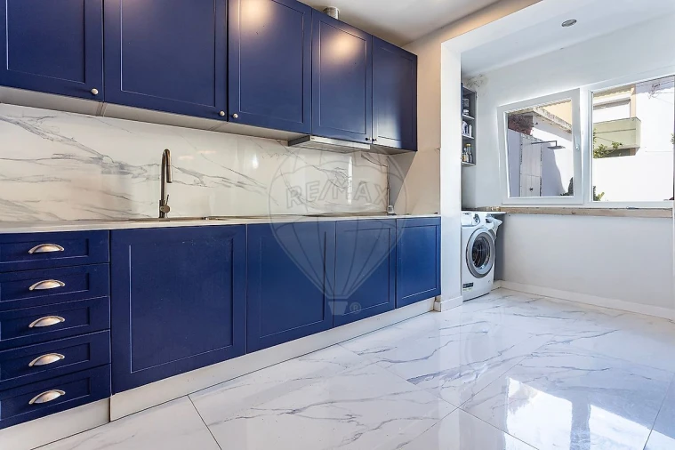 Moradia T4 para Venda em Santa Maria e São Miguel, São Martinho, São Pedro Penaferrim Foto 15