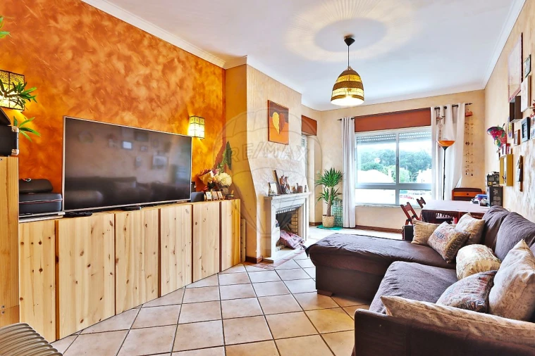 Apartamento T2 para Venda em Santa Maria e São Miguel, São Martinho, São Pedro Penaferrim Foto 5