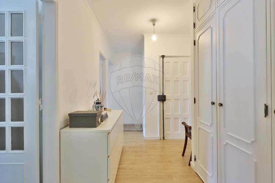 Apartamento T2 para Venda em Cacém e São Marcos Foto 16