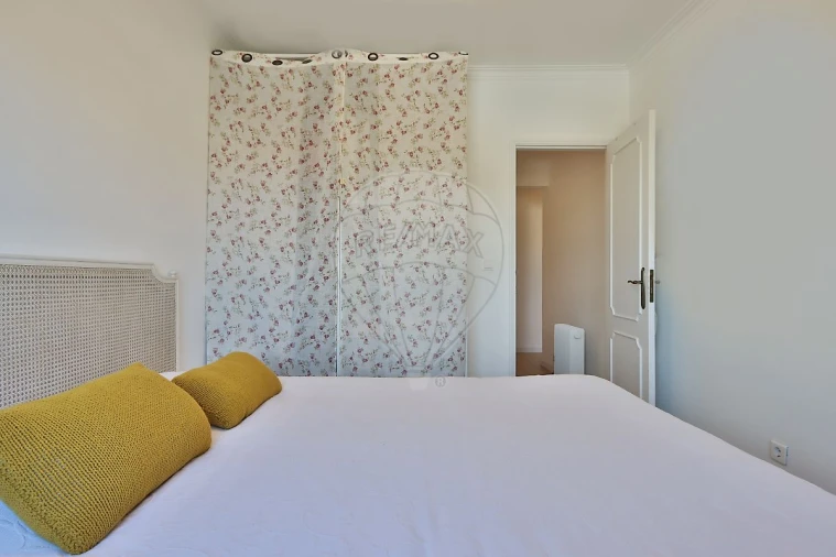 Apartamento T2 para Venda em Cacém e São Marcos Foto 20