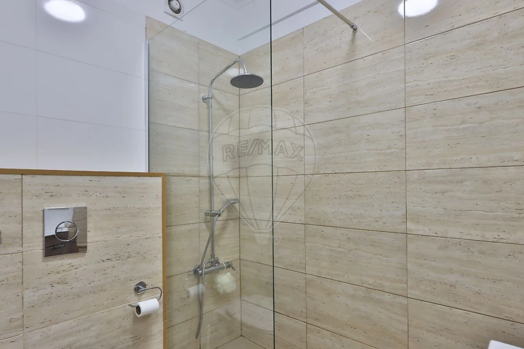 Apartamento T2 para Venda em Cacém e São Marcos Foto 17