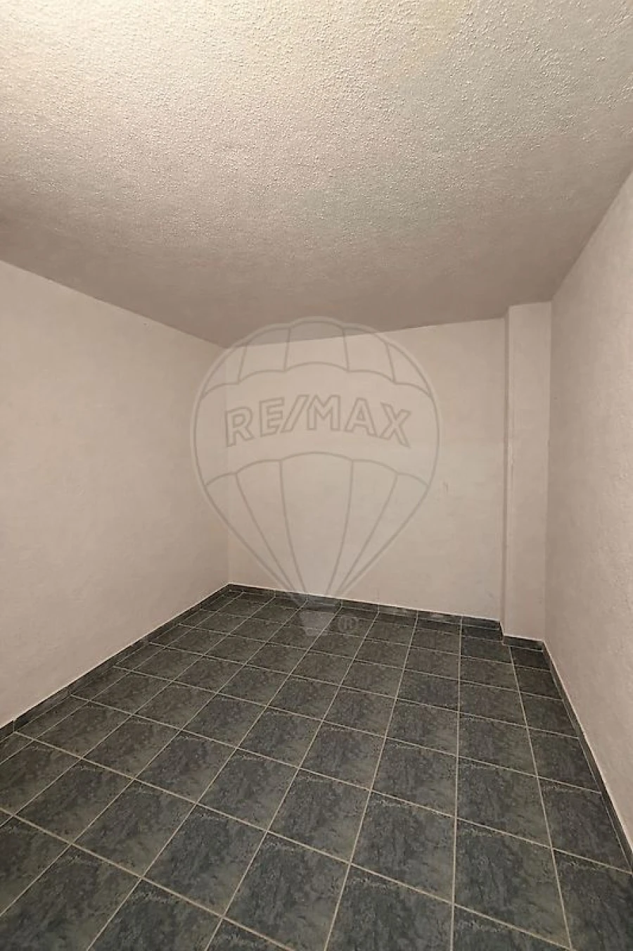 Apartamento T2 para Venda em Massamá e Monte Abraão Foto 12