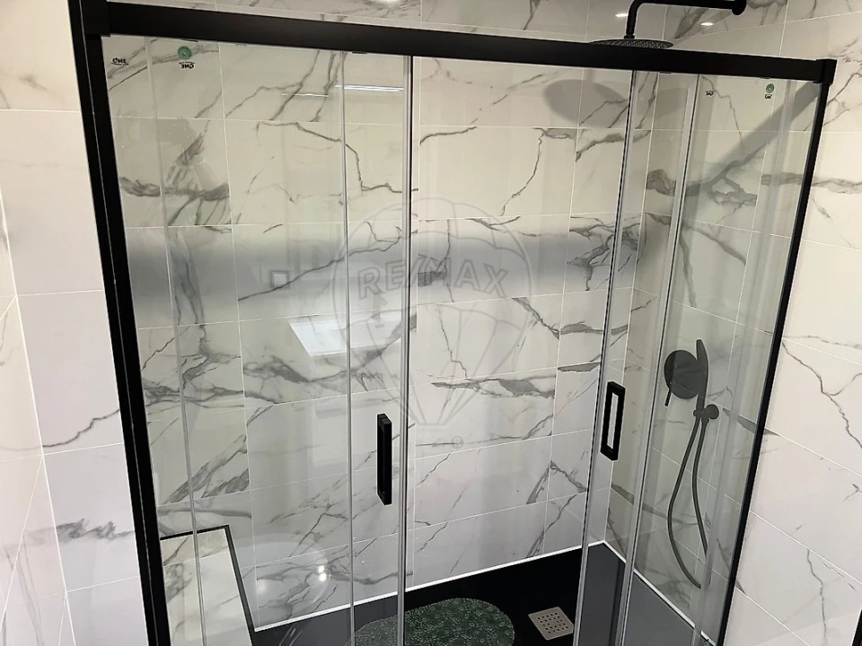 Apartamento T2 para Venda em Massamá e Monte Abraão Foto 7