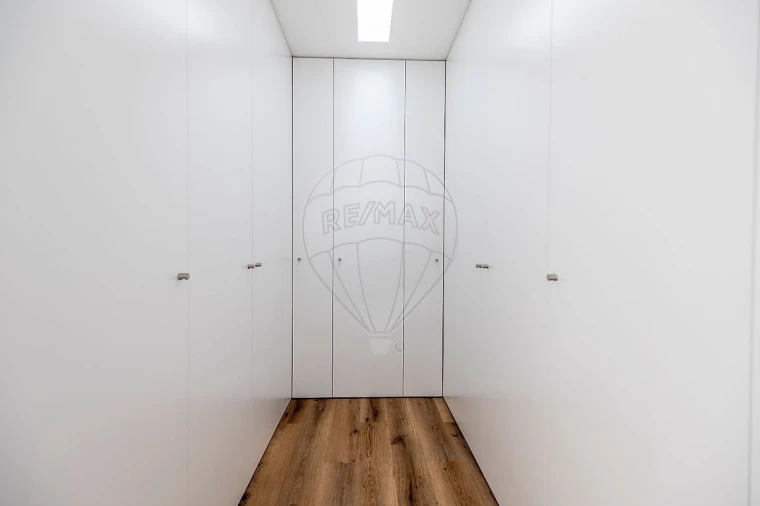 Moradia T5 para Venda em Ponte do Rol Foto 16