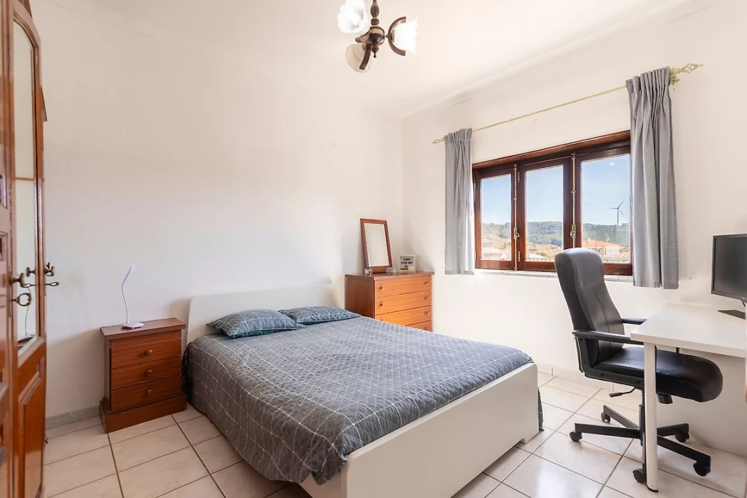 Moradia T5 para Venda em Freiria Foto 17