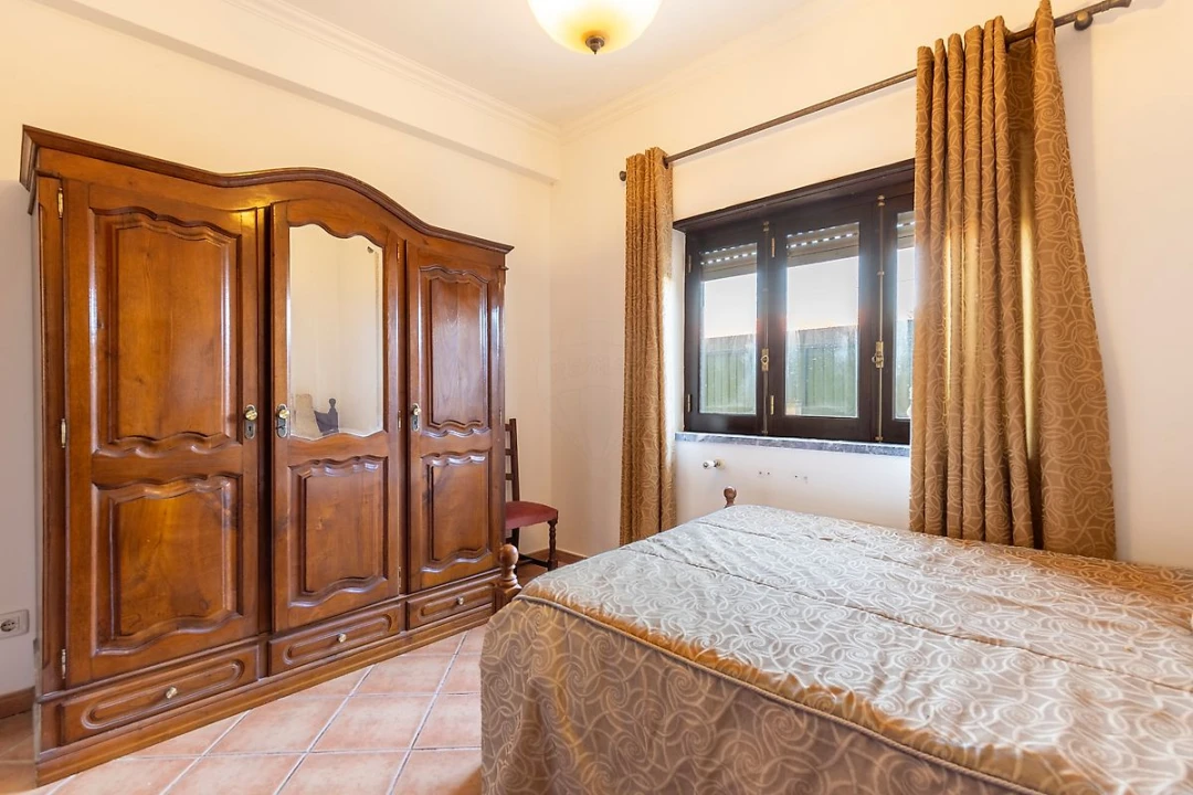 Moradia T5 para Venda em Freiria Foto 14