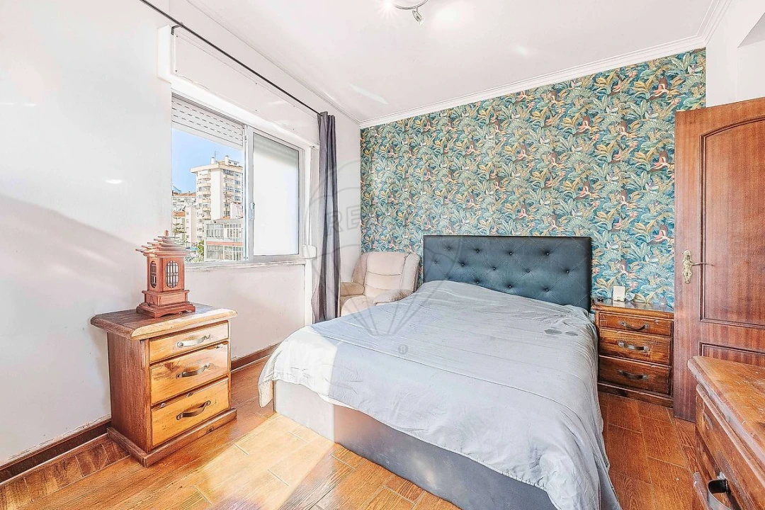 Apartamento T2 para Venda em Odivelas Foto 6