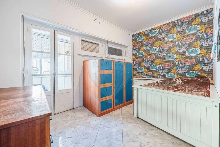 Apartamento T2 para Venda em Odivelas Foto 8