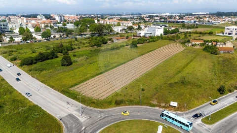 Terreno para Venda em Glória e Vera Cruz