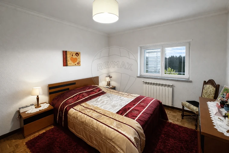 Moradia T3 para Venda em Tamanhos Foto 9