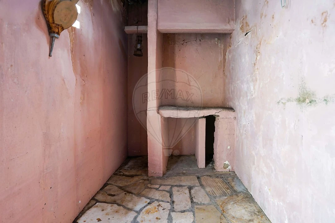 Moradia T3 para Venda em Arranho Foto 19