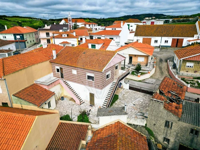 Moradia T3 para Venda em Arranho Foto 6