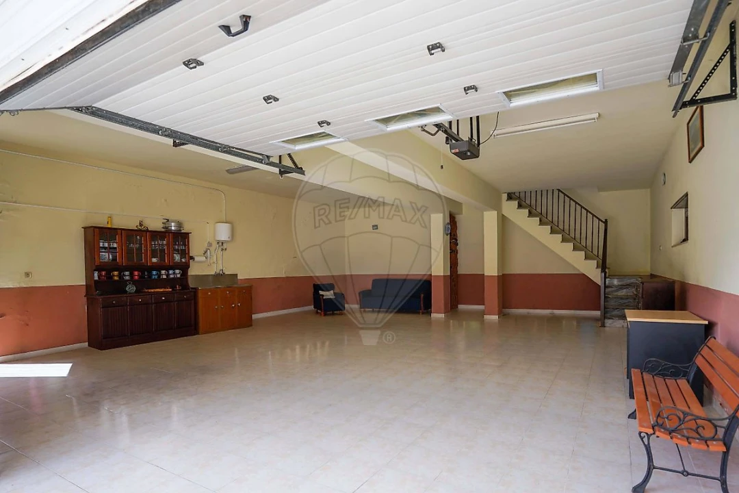 Moradia T3 para Venda em Arranho Foto 20