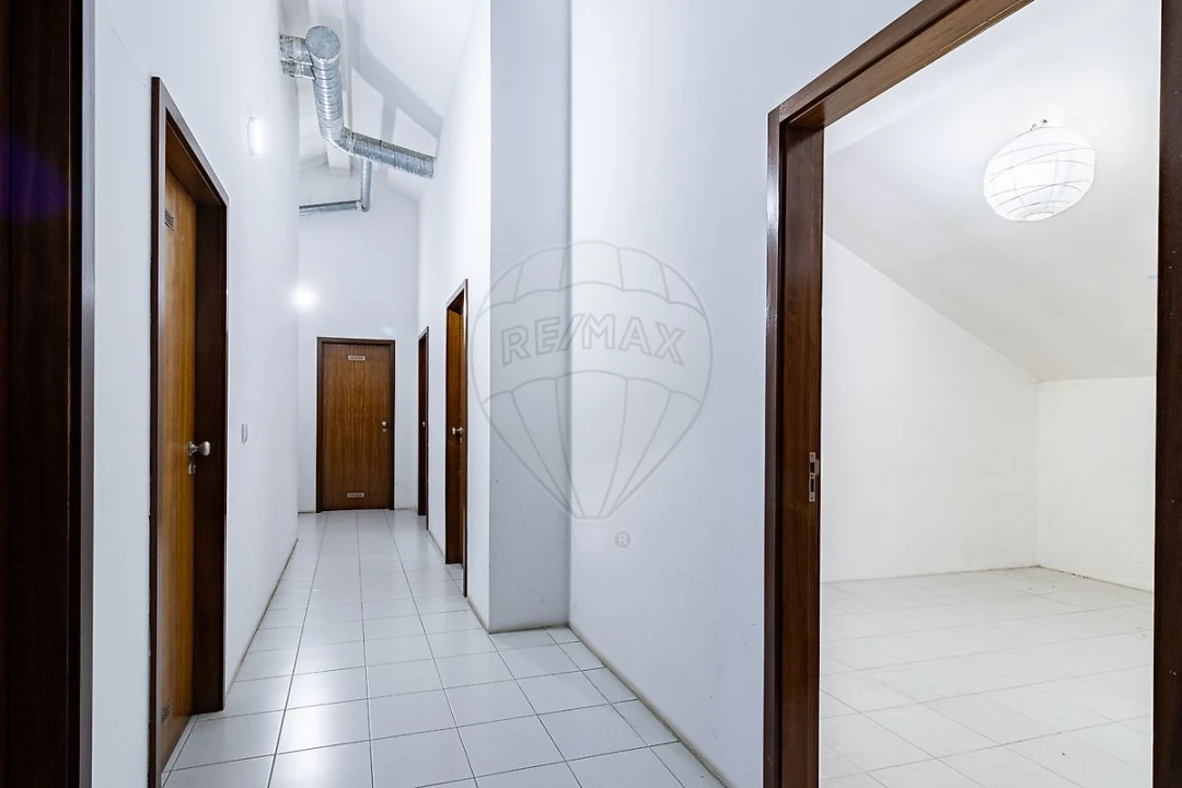 Apartamento T2 para Arrendamento em São Felix da Marinha Foto 18