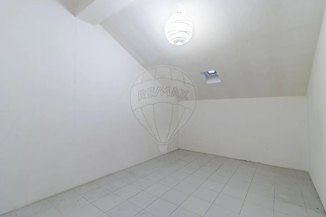 Apartamento T2 para Arrendamento em São Felix da Marinha Foto 20