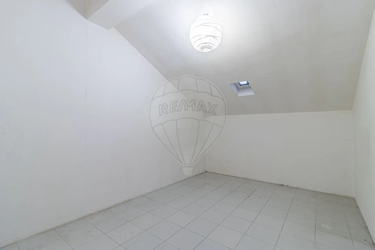 Apartamento T2 para Arrendamento em São Felix da Marinha Foto 20