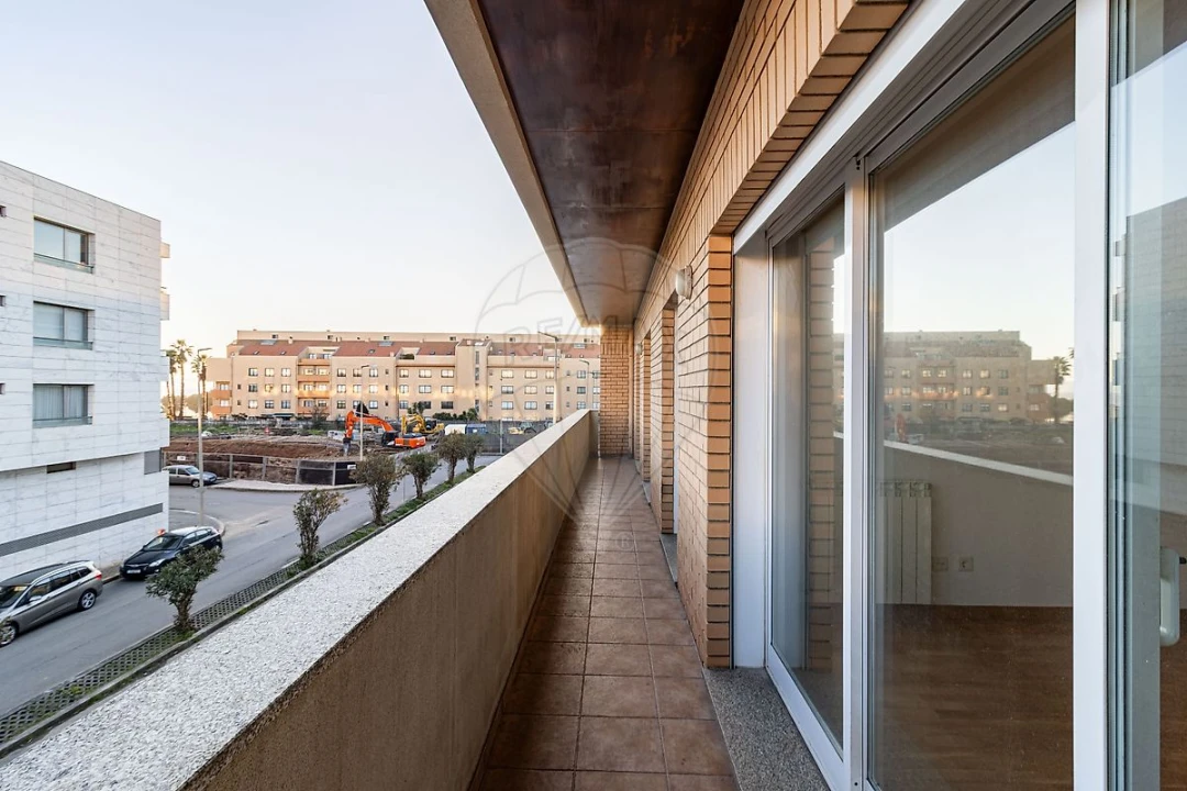 Apartamento T2 para Arrendamento em São Felix da Marinha Foto 10