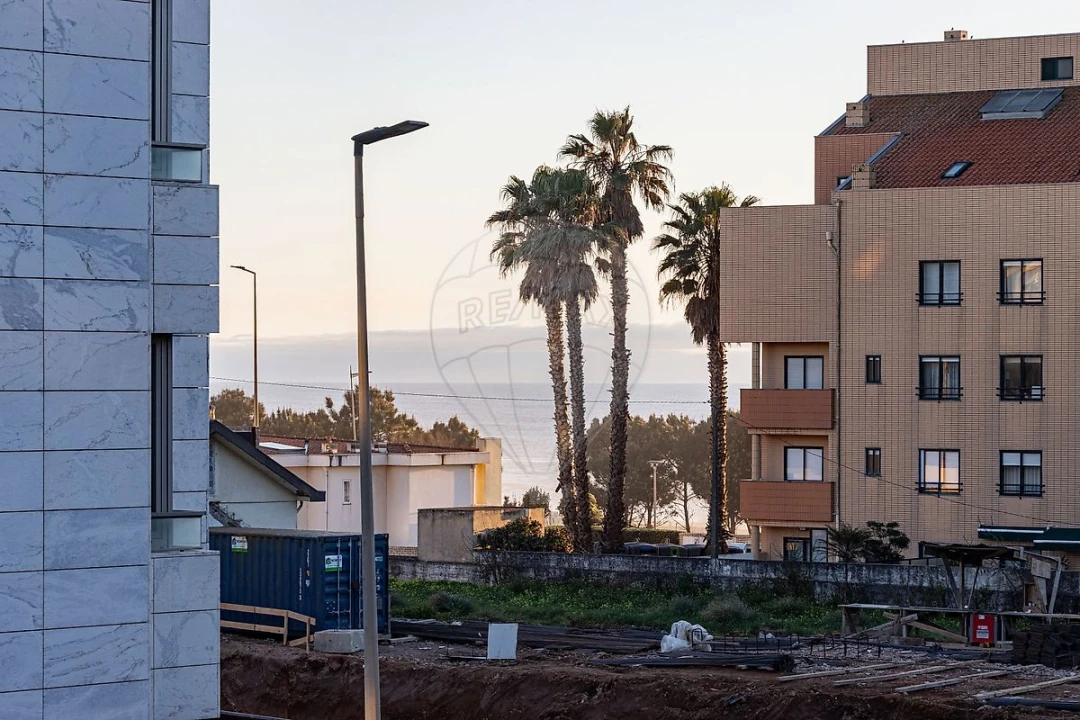 Apartamento T2 para Arrendamento em São Felix da Marinha Foto 8