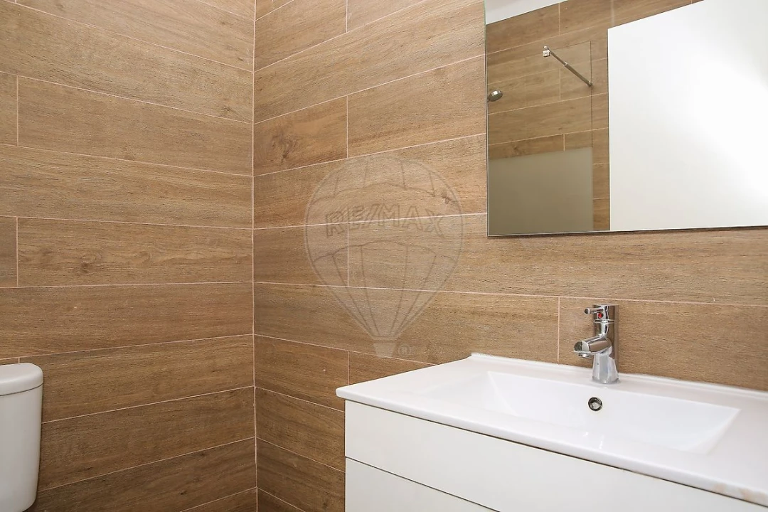 Moradia T2 para Arrendamento em Arruda dos Vinhos Foto 3