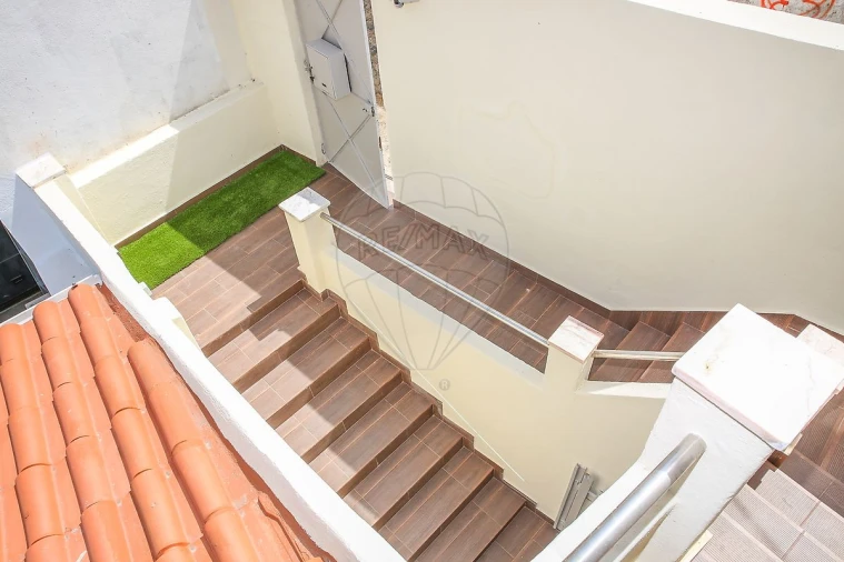 Moradia T2 para Arrendamento em Arruda dos Vinhos Foto 18