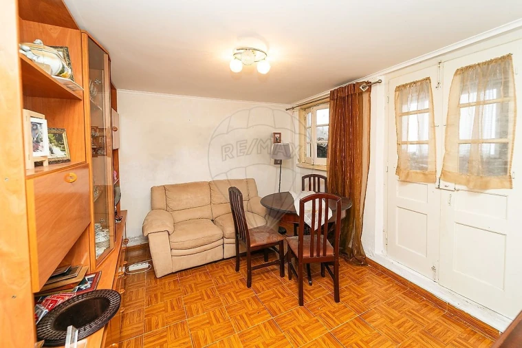 Moradia T2 para Venda em Dois Portos e Runa Foto 11