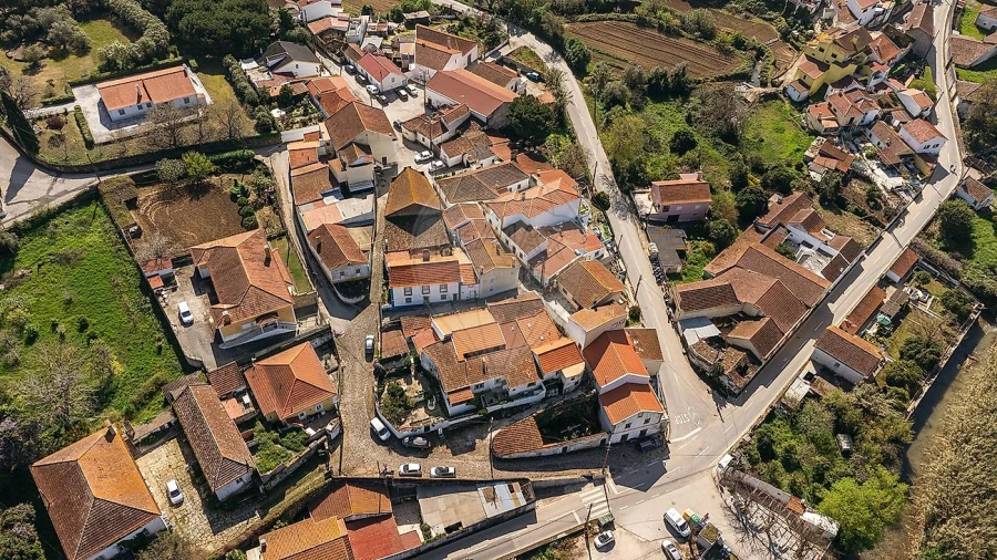 Moradia T2 para Venda em Dois Portos e Runa Foto 5