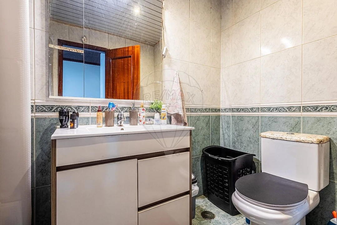 Apartamento T2 para Venda em Castanheira do Ribatejo e Cachoeiras Foto 32