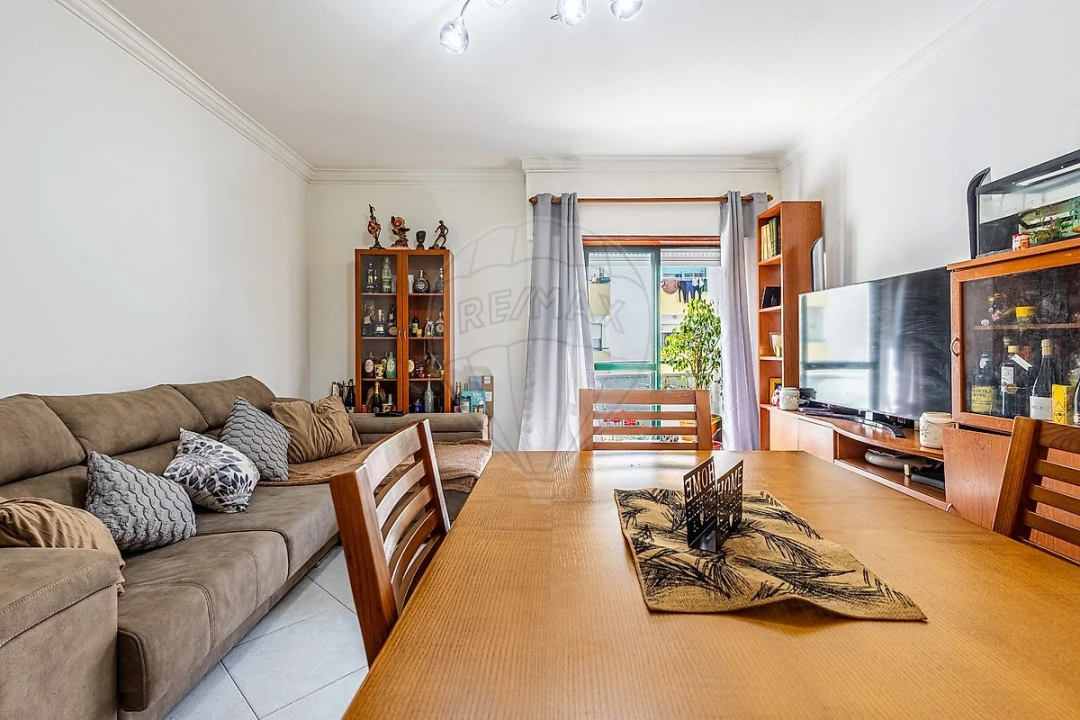 Apartamento T2 para Venda em Castanheira do Ribatejo e Cachoeiras Foto 15