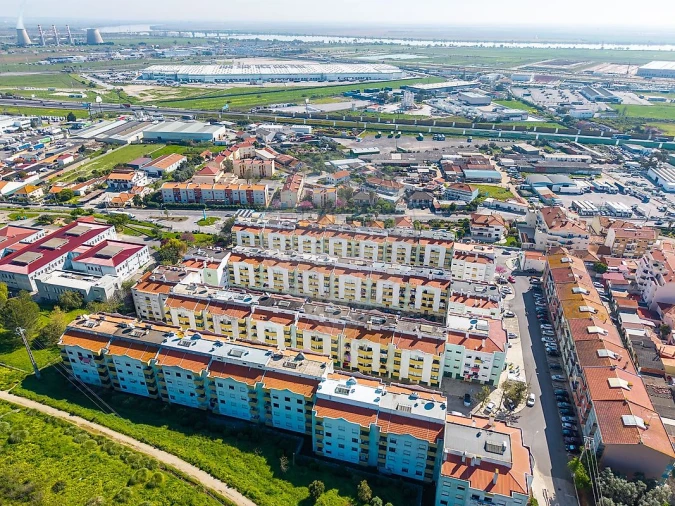 Apartamento T2 para Venda em Castanheira do Ribatejo e Cachoeiras Foto 47