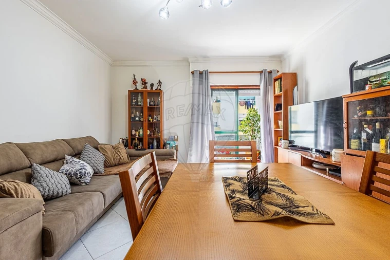 Apartamento T2 para Venda em Castanheira do Ribatejo e Cachoeiras Foto 15