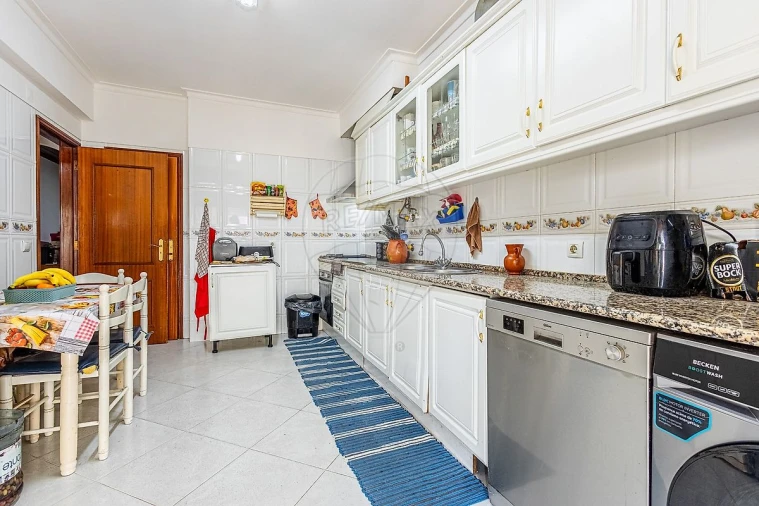 Apartamento T2 para Venda em Castanheira do Ribatejo e Cachoeiras Foto 38