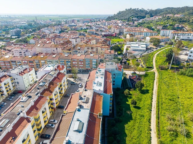 Apartamento T2 para Venda em Castanheira do Ribatejo e Cachoeiras Foto 5