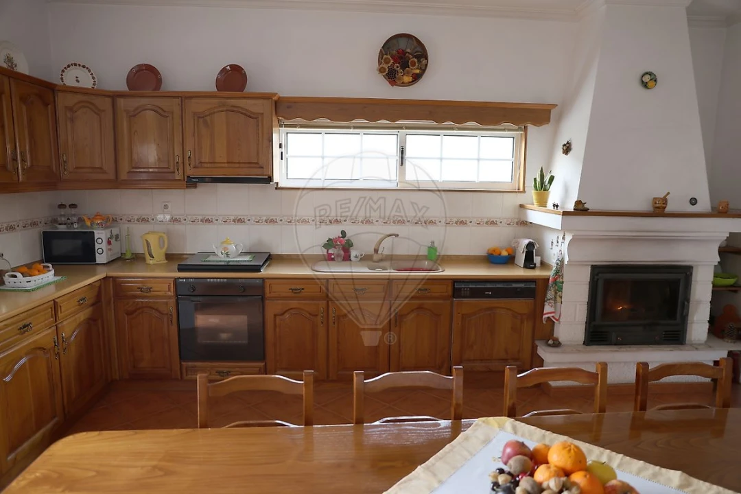 Moradia T5 para Venda em Arcozelos Foto 25