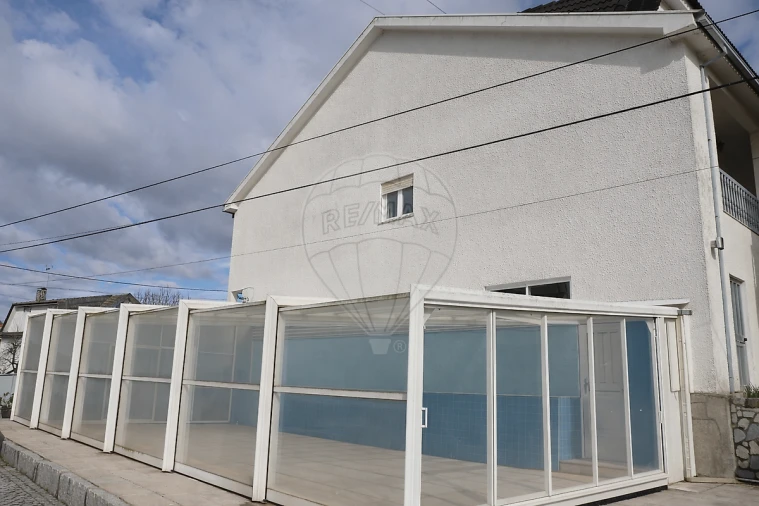 Moradia T5 para Venda em Arcozelos Foto 34