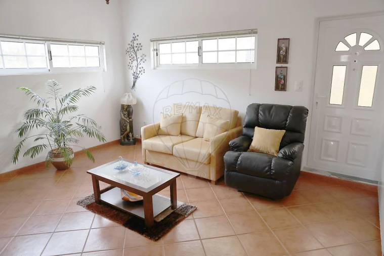 Moradia T5 para Venda em Arcozelos Foto 22