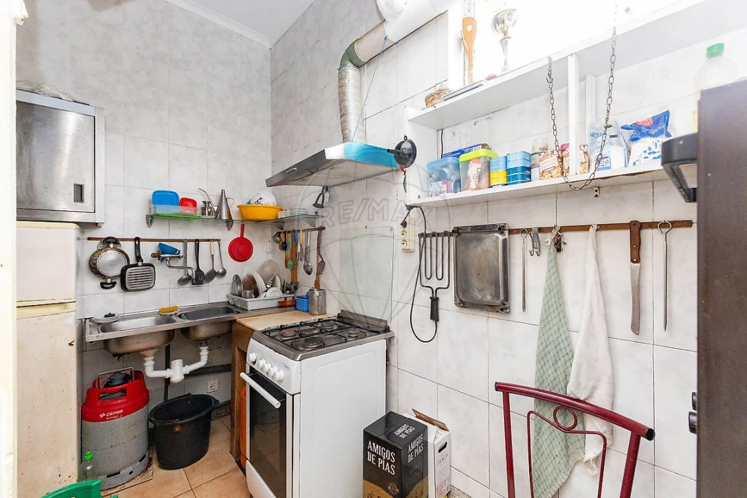 Negócio para Venda em Santa Marinha e São Pedro da Afurada Foto 21