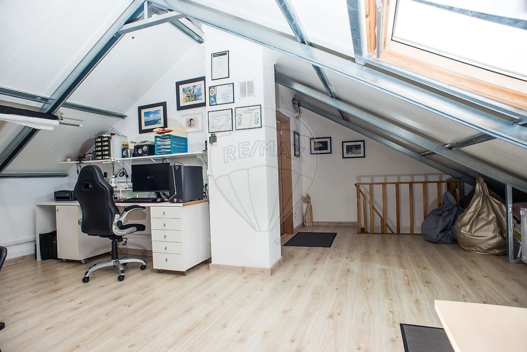Terreno para Venda em Almargem do Bispo, Pêro Pinheiro e Montelavar Foto 10