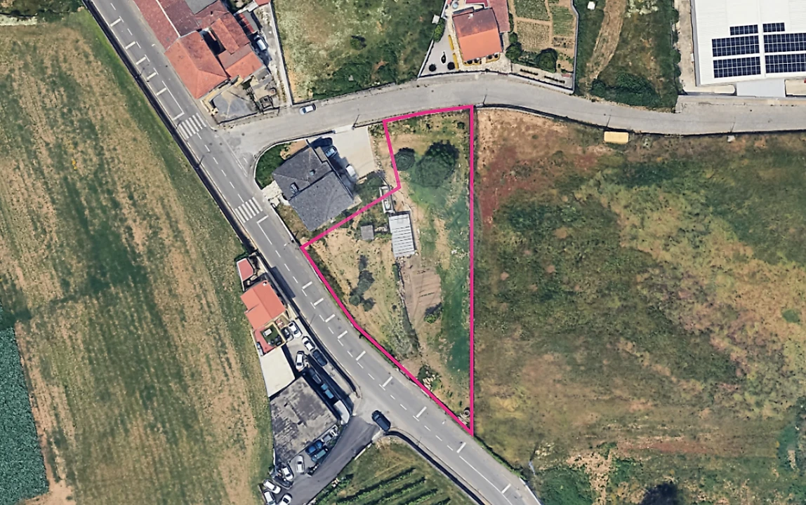 Terreno para Venda em Fânzeres e São Pedro da Cova Foto 5