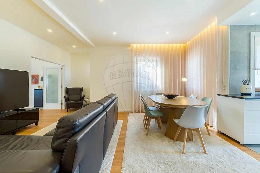 Moradia T4 para Venda em Campanhã Foto 10