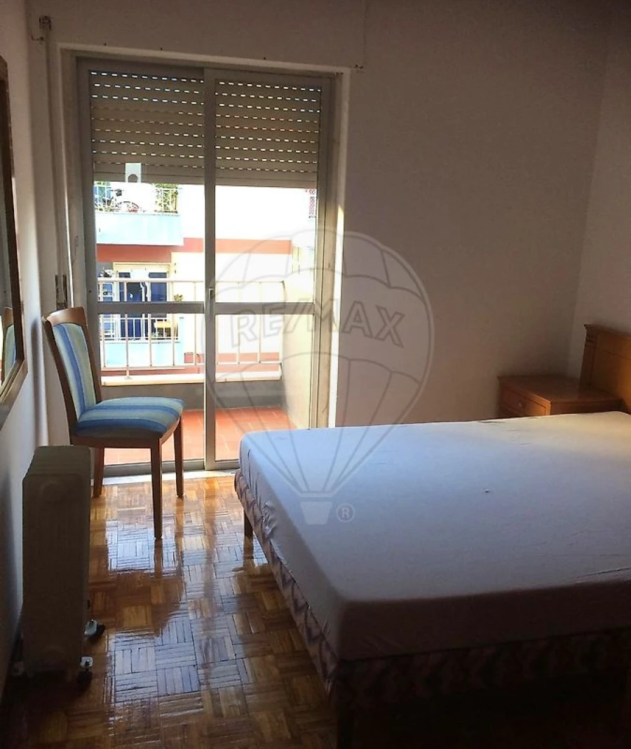 Apartamento T2 para Venda em Alverca do Ribatejo e Sobralinho Foto 9