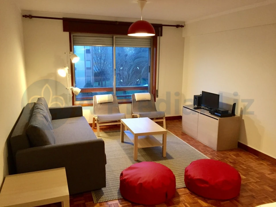 Apartamento T3 para Venda em Campanhã Foto 1