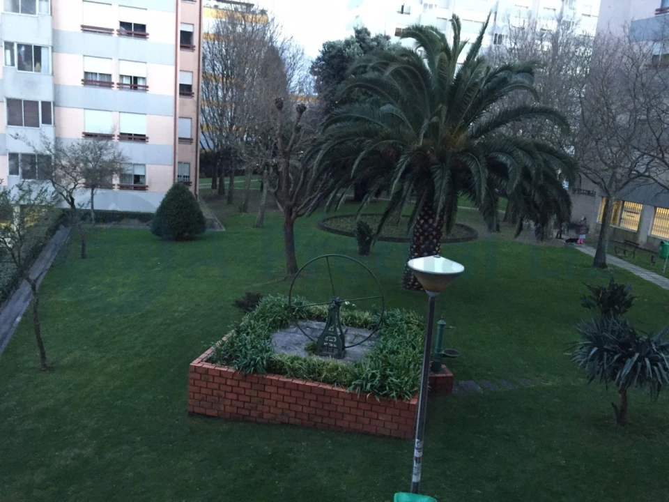 Apartamento T3 para Venda em Campanhã Foto 7