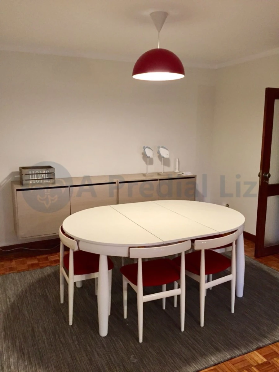 Apartamento T3 para Venda em Campanhã Foto 4