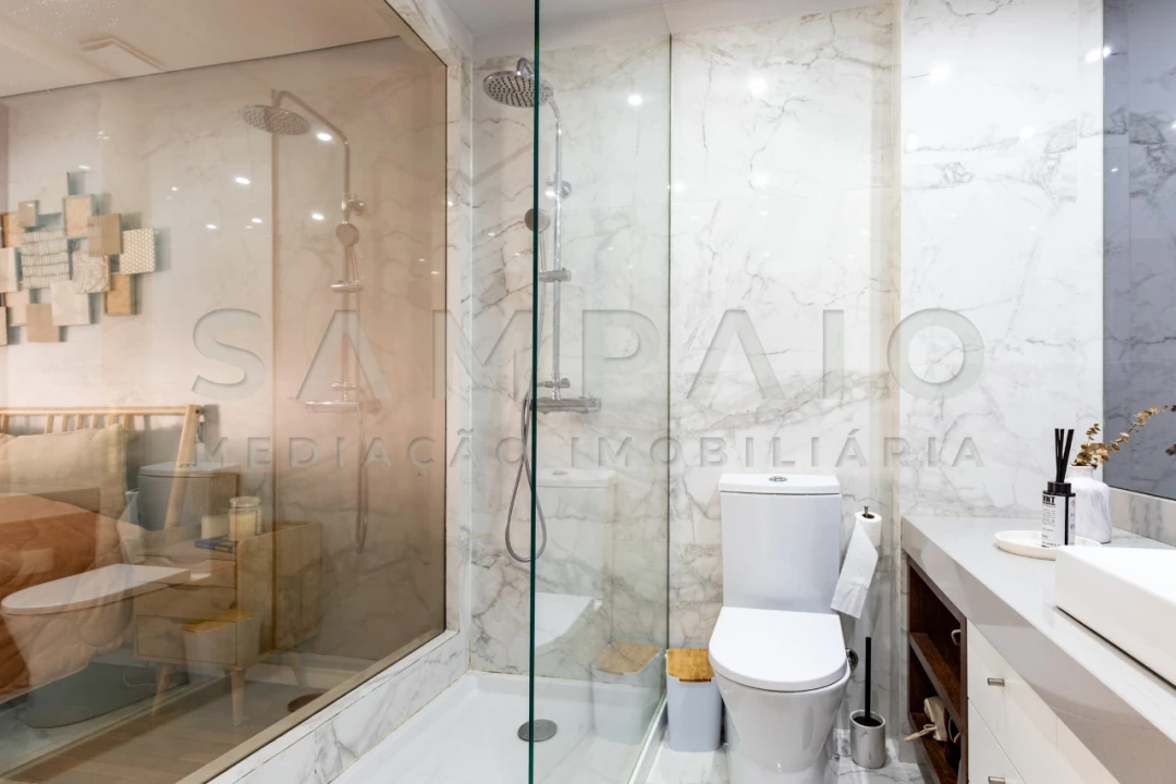 Moradia T4 para Venda em Fânzeres e São Pedro da Cova Foto 35