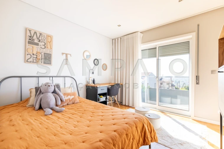 Moradia T4 para Venda em Fânzeres e São Pedro da Cova Foto 28