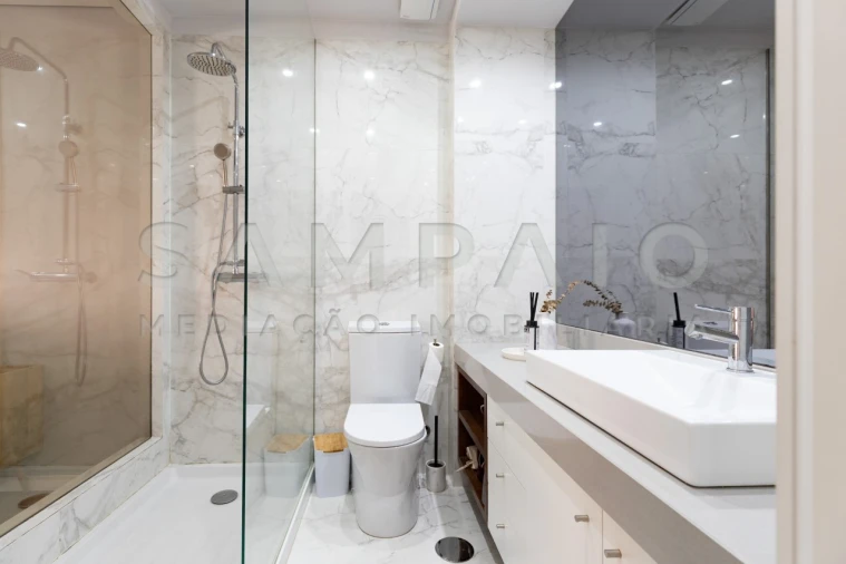 Moradia T4 para Venda em Fânzeres e São Pedro da Cova Foto 34