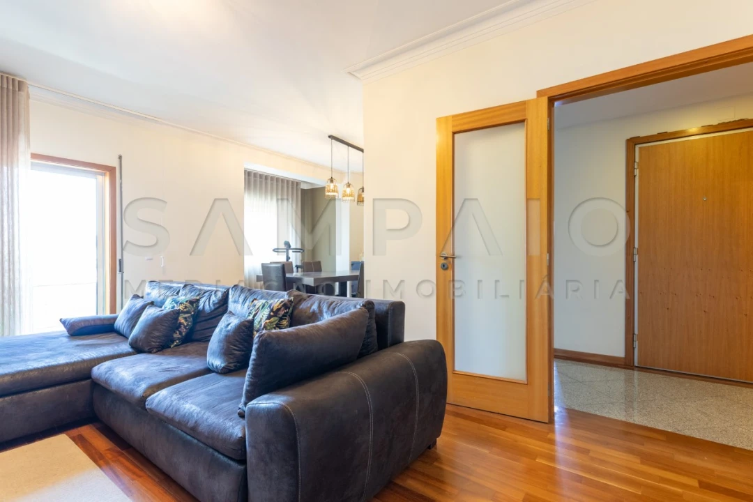 Apartamento T3 para Venda em Fânzeres e São Pedro da Cova Foto 13