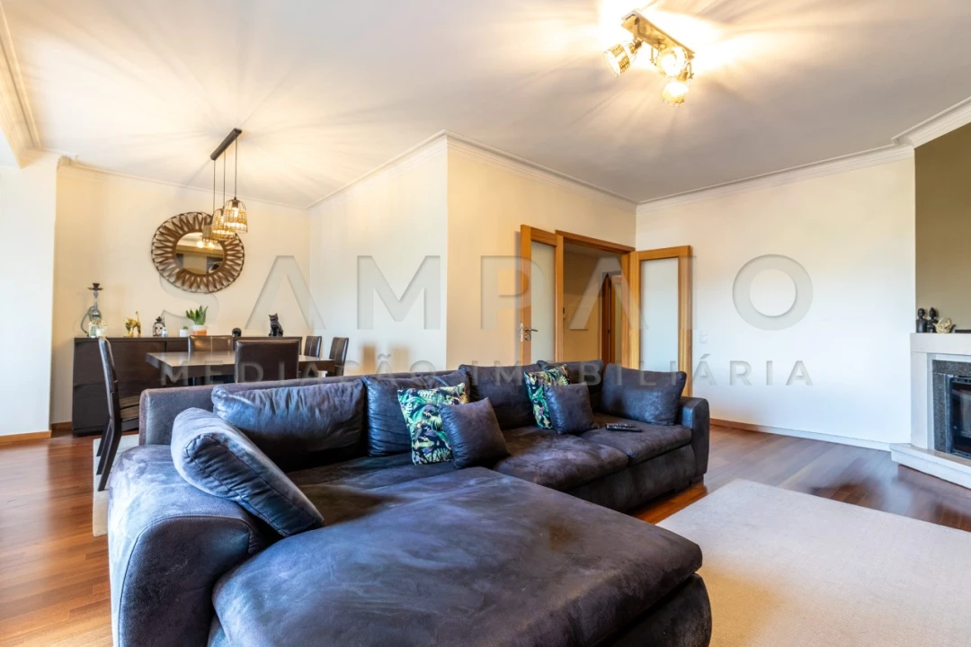 Apartamento T3 para Venda em Fânzeres e São Pedro da Cova Foto 14