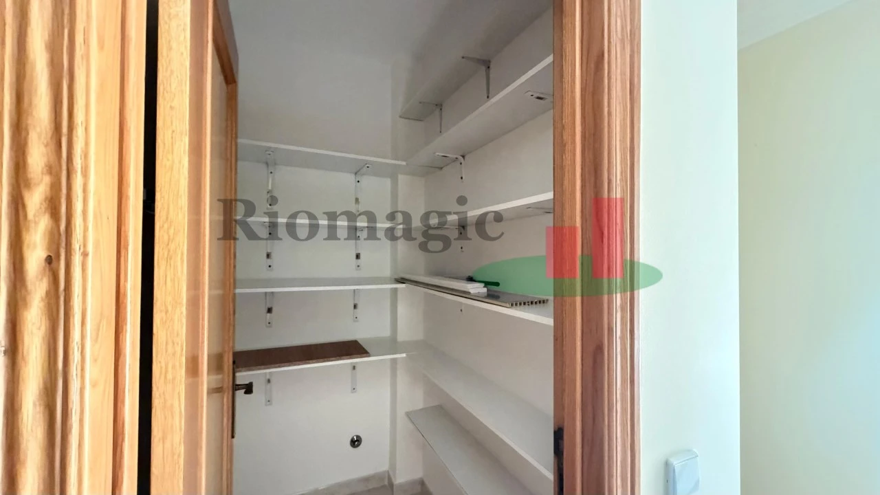 Apartamento T2 para Venda em Bombarral e Vale Covo Foto 6