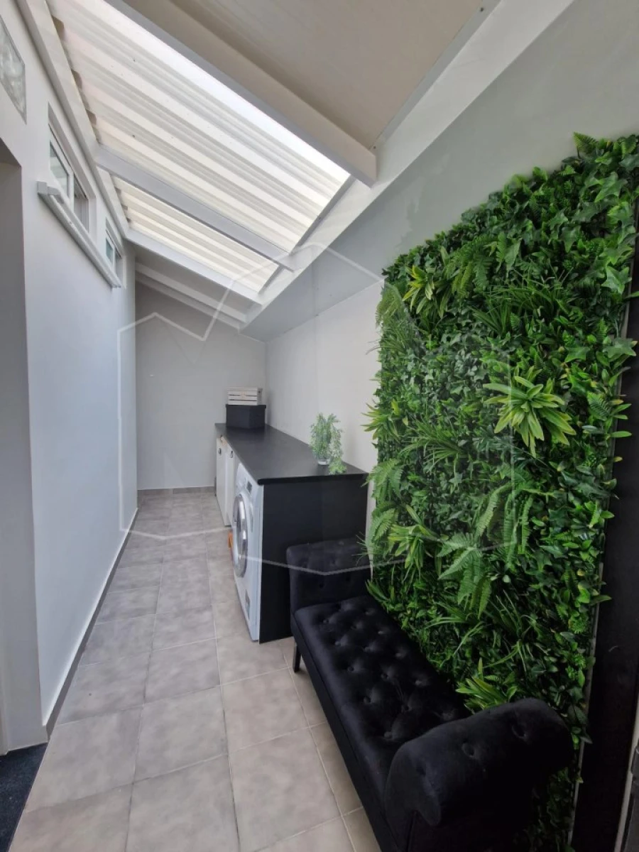 Moradia T3 para Venda em Funchal (Santa Maria Maior) Foto 6